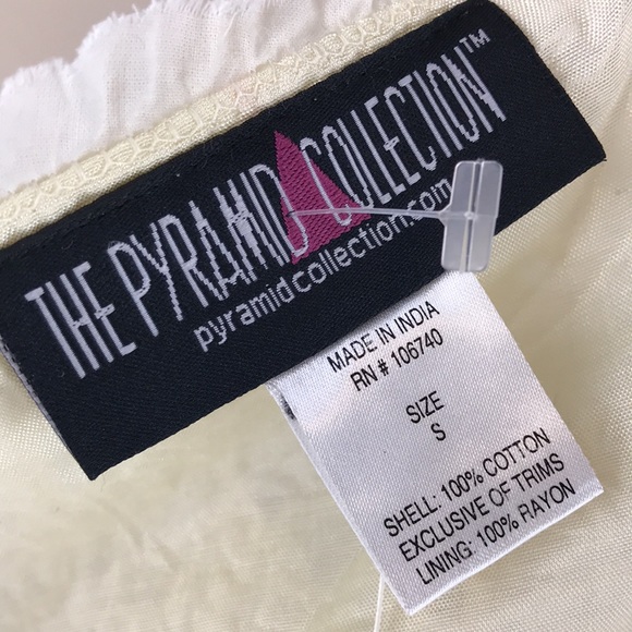 NWOT The Pyramid Collection Eyelet Lace Jacket NEW - Picture 11 of 14